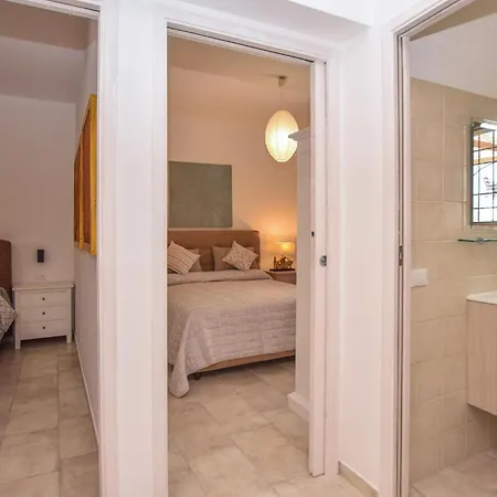 2 Bedroom Beautiful In *